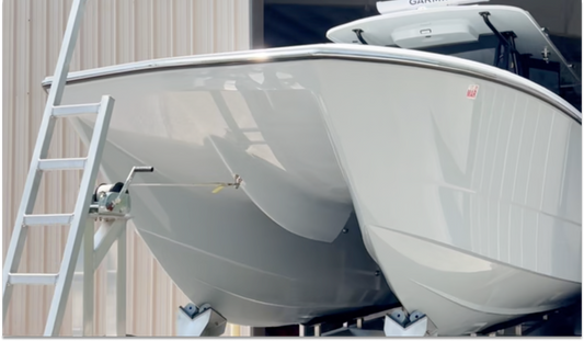 HULL PRO: STRENGTH AND FUEL SAVINGS FOR A 40' INVINCIBLE