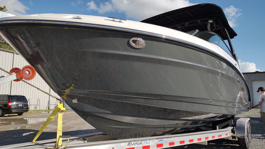THE PERFECT HULL PROTECTION ON A CUSTOM SEA RAY SLX280 PAINT JOB