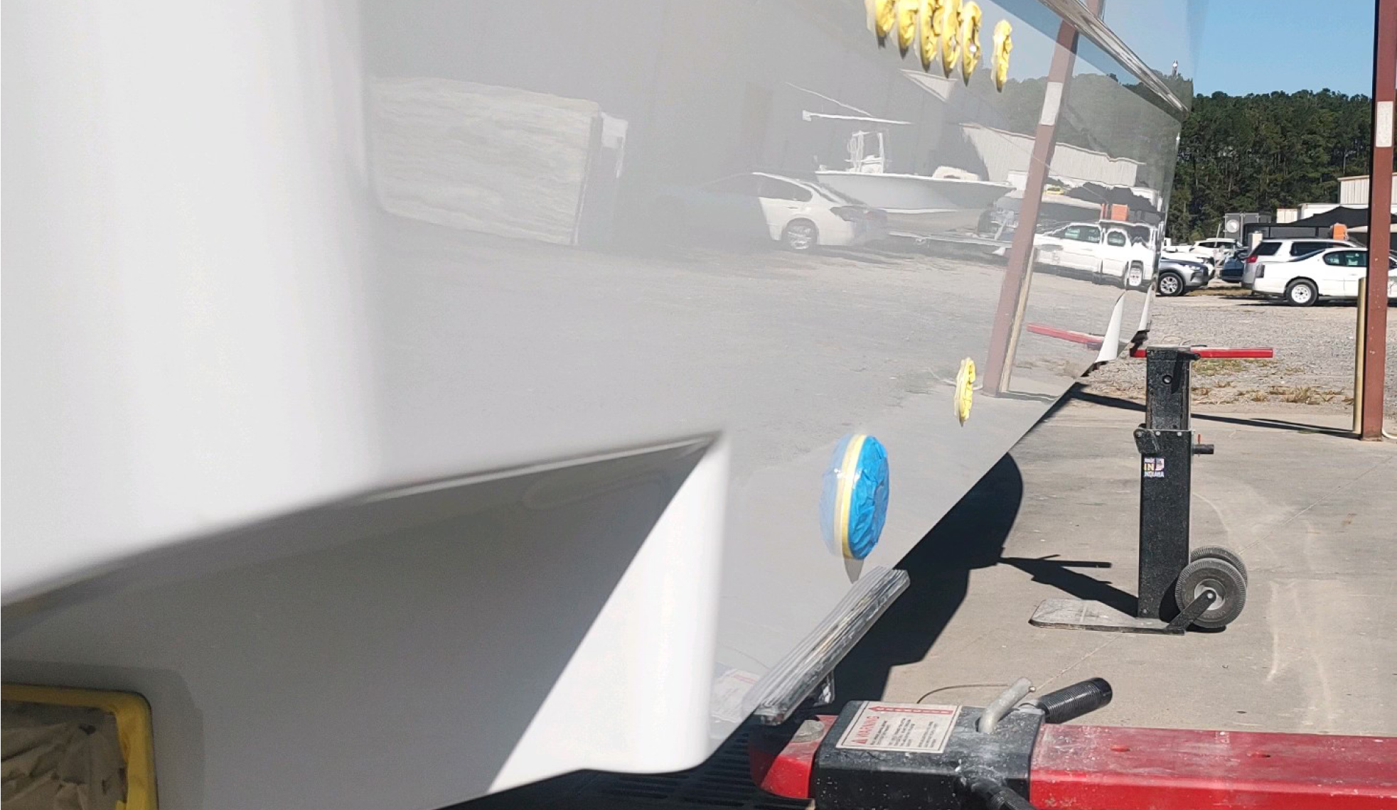 HULL PRO: UNMATCHED PROTECTION ON A 43' FREEMAN