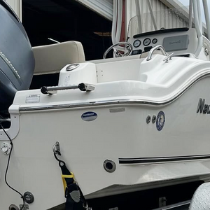 HULL PRO: RESTORING & PROTECTING A NAUTICSTAR